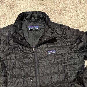 Patagonia women’s Nano Puff black jacket, size small